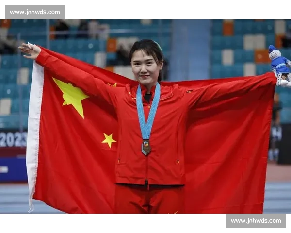 陈佳敏 13 秒 30 赛季最佳夺冠 夏思凝 0.007 秒憾负新人吴安琪摘铜